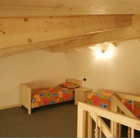 Li Desja Apartment Livigno